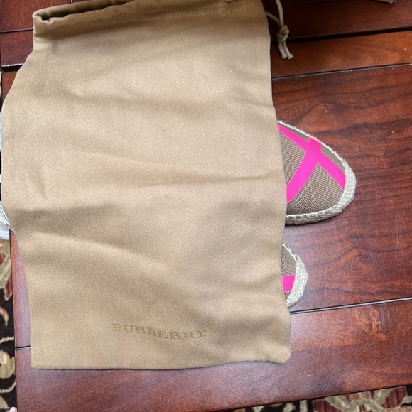 TODAY ONLY 💋 NWT BURBERRY ESPADRILLE FULL SET - Picture 6 of 8
